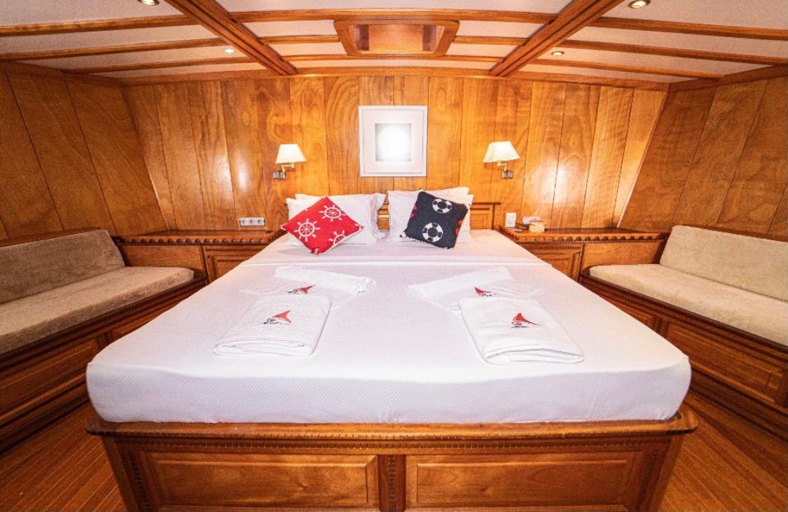 WhatsApp Image 2024-08-03 at 17.42.23 (2).jpeg